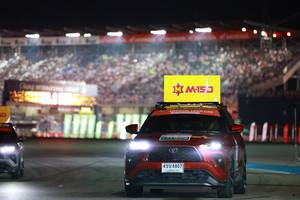 BIB: 
                            <button type="button" onclick="openModal(24096137)" class="btn btn-primary btn-sm float-right btn-popup" data-toggle="modal" data-target=".modal-high-quality">
                        <i class="fas fa-shopping-cart"></i> Add to Cart
                    </button>
                                            <button type="button" onclick="isThisMe(24096137, true)" class="btn btn-success btn-sm float-right btn-popup btn-isme hidden" data-toggle="tooltip" data-placement="bottom" title="นี่คือรูปของคุณใช่ไหม คลิกที่นี่เพื่อเอาเข้าอัลบั้ม">
                        <i class="fas fa-plus"></i> Add to album
                    </button>
                    <button type="button" onclick="isThisMe(24096137, false)" class="btn btn-warning btn-sm float-right btn-popup btn-isnotme hidden">
                        <i class="fas fa-ban"></i> Remove from album
                    </button>